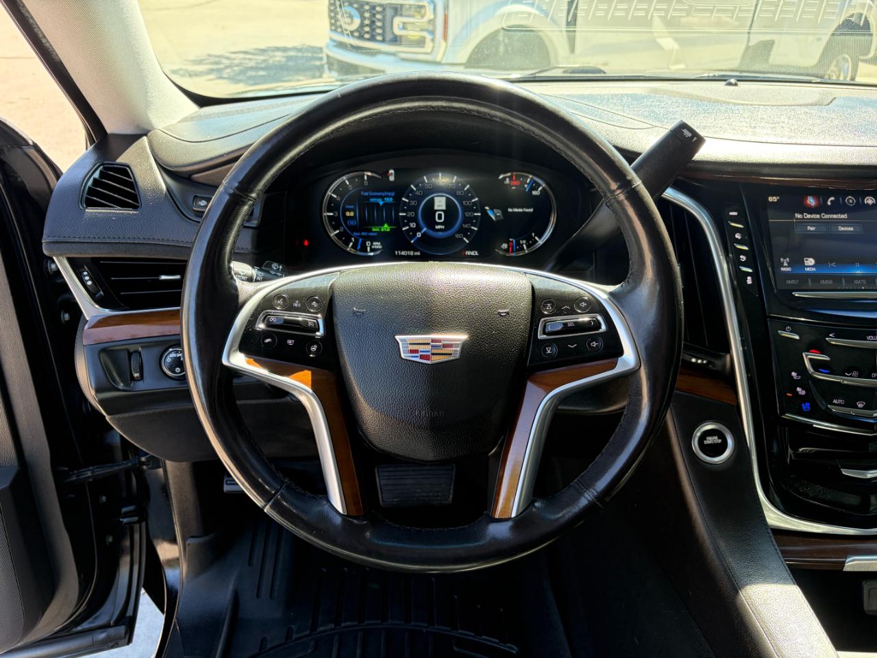 Cadillac Escalade 4WD 4dr Luxury 2018