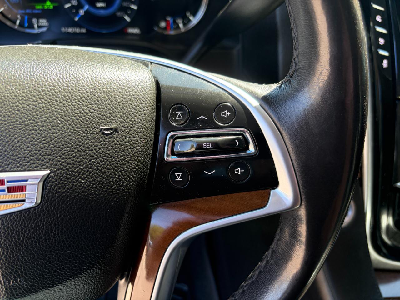Cadillac Escalade 4WD 4dr Luxury 2018