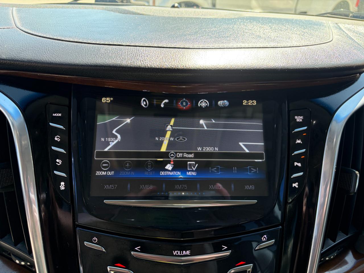 Cadillac Escalade 4WD 4dr Luxury 2018
