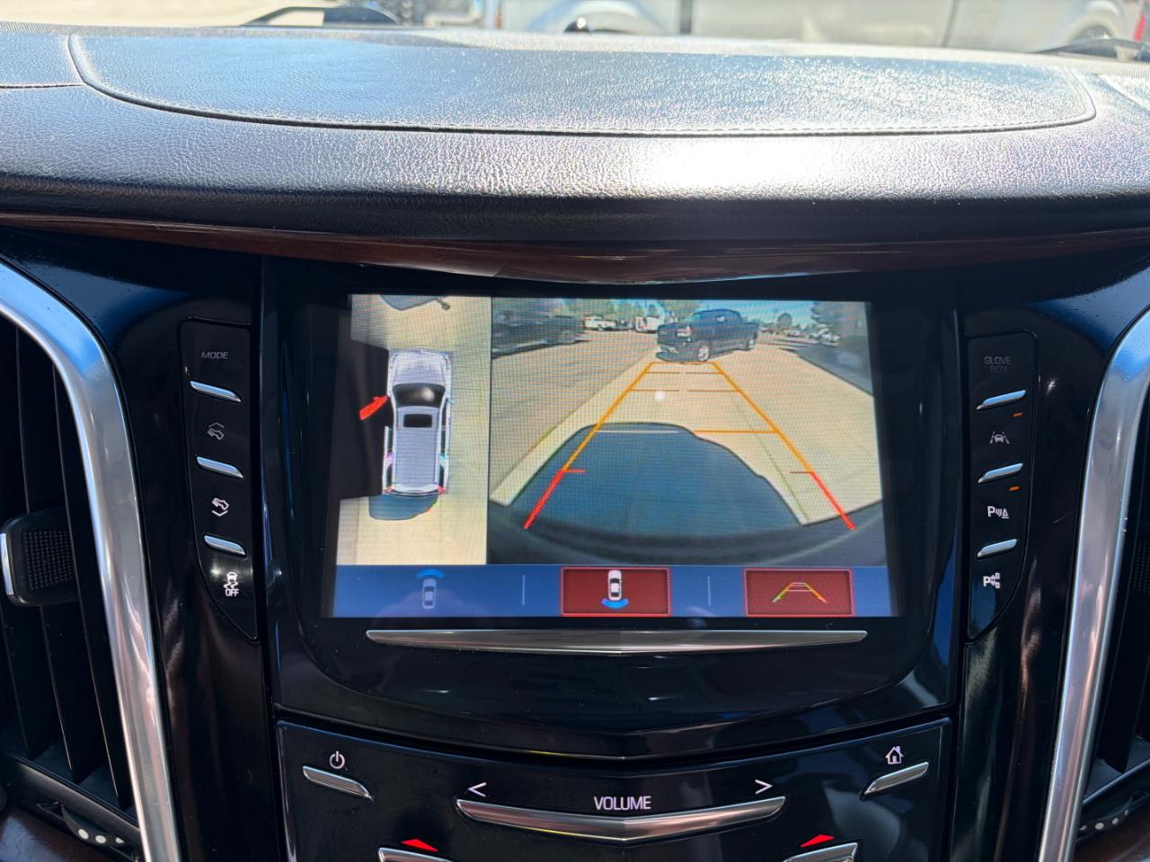 Cadillac Escalade 4WD 4dr Luxury 2018