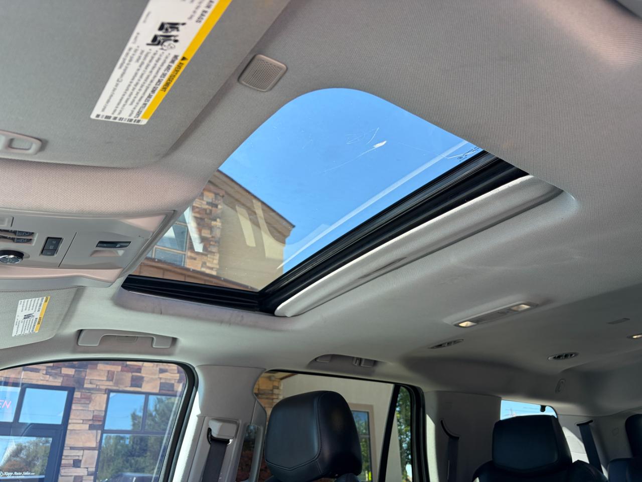 Cadillac Escalade 4WD 4dr Luxury 2018