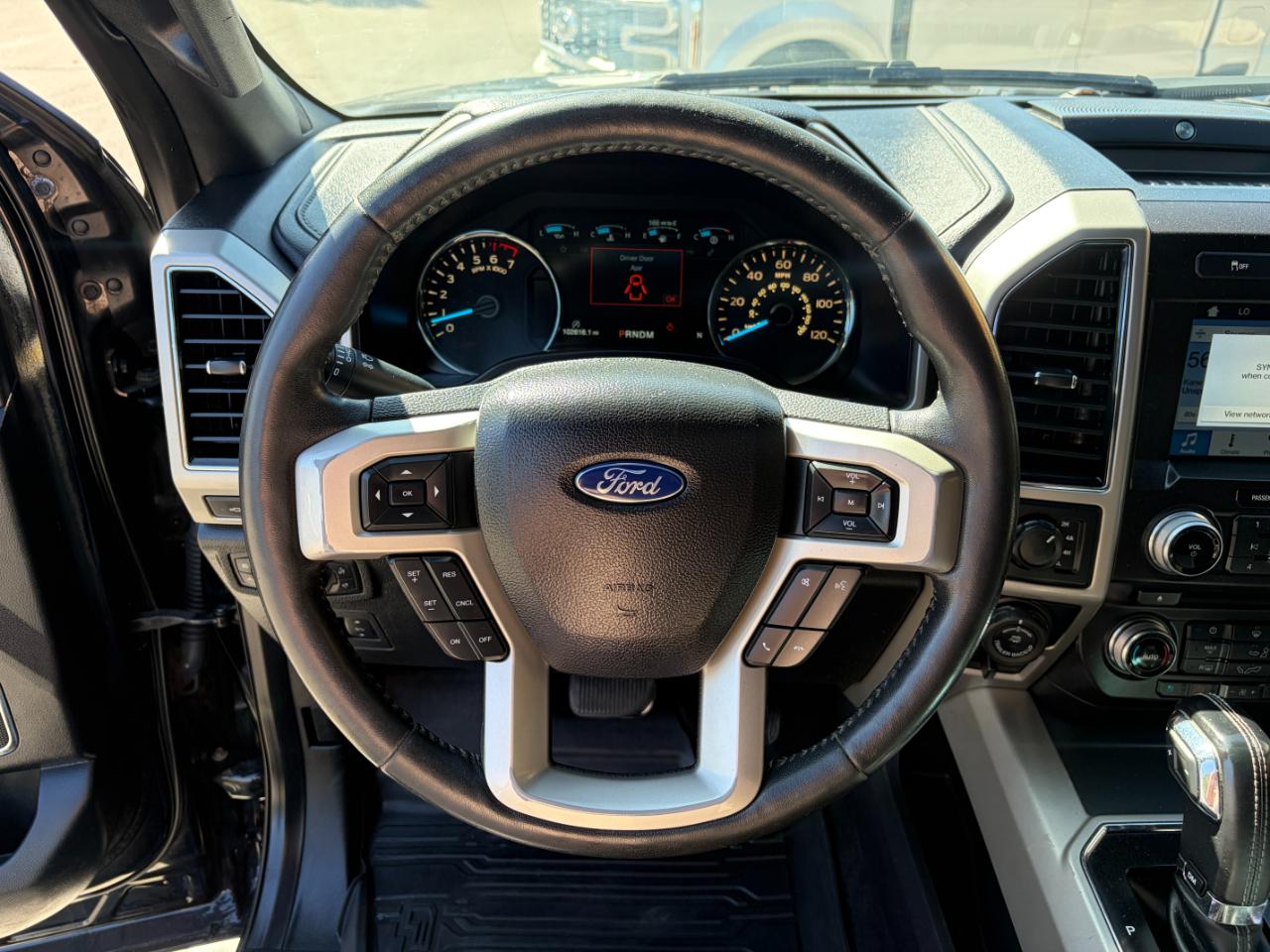 Ford F-150 Lariat 4WD SuperCrew 5.5' Box 2018