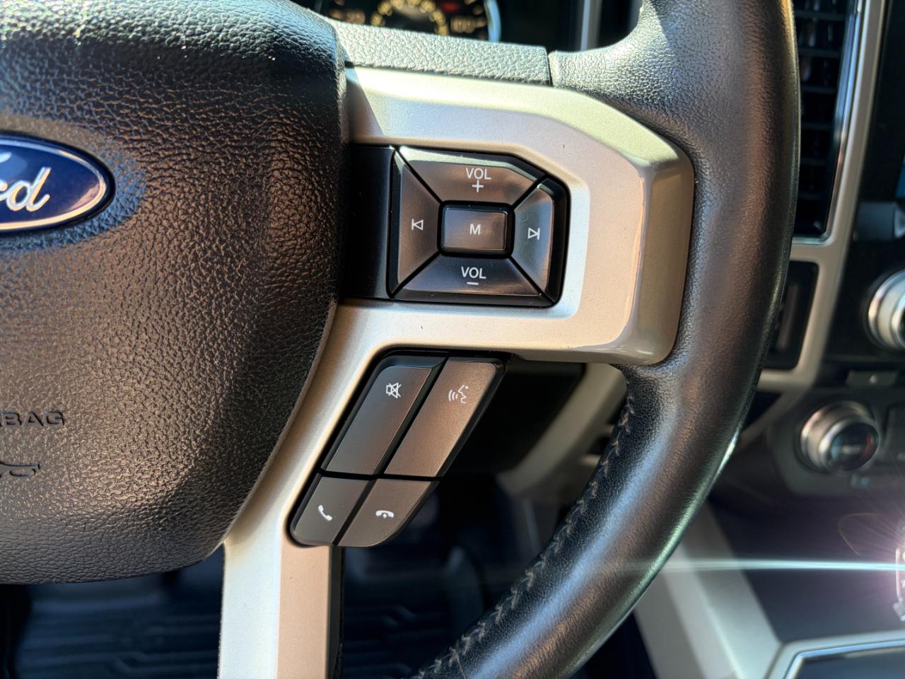 Ford F-150 Lariat 4WD SuperCrew 5.5' Box 2018
