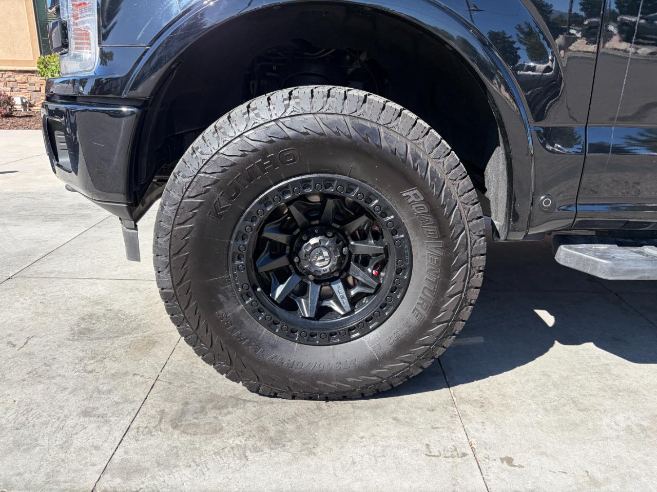Ford F-150 Lariat 4WD SuperCrew 5.5' Box 2018