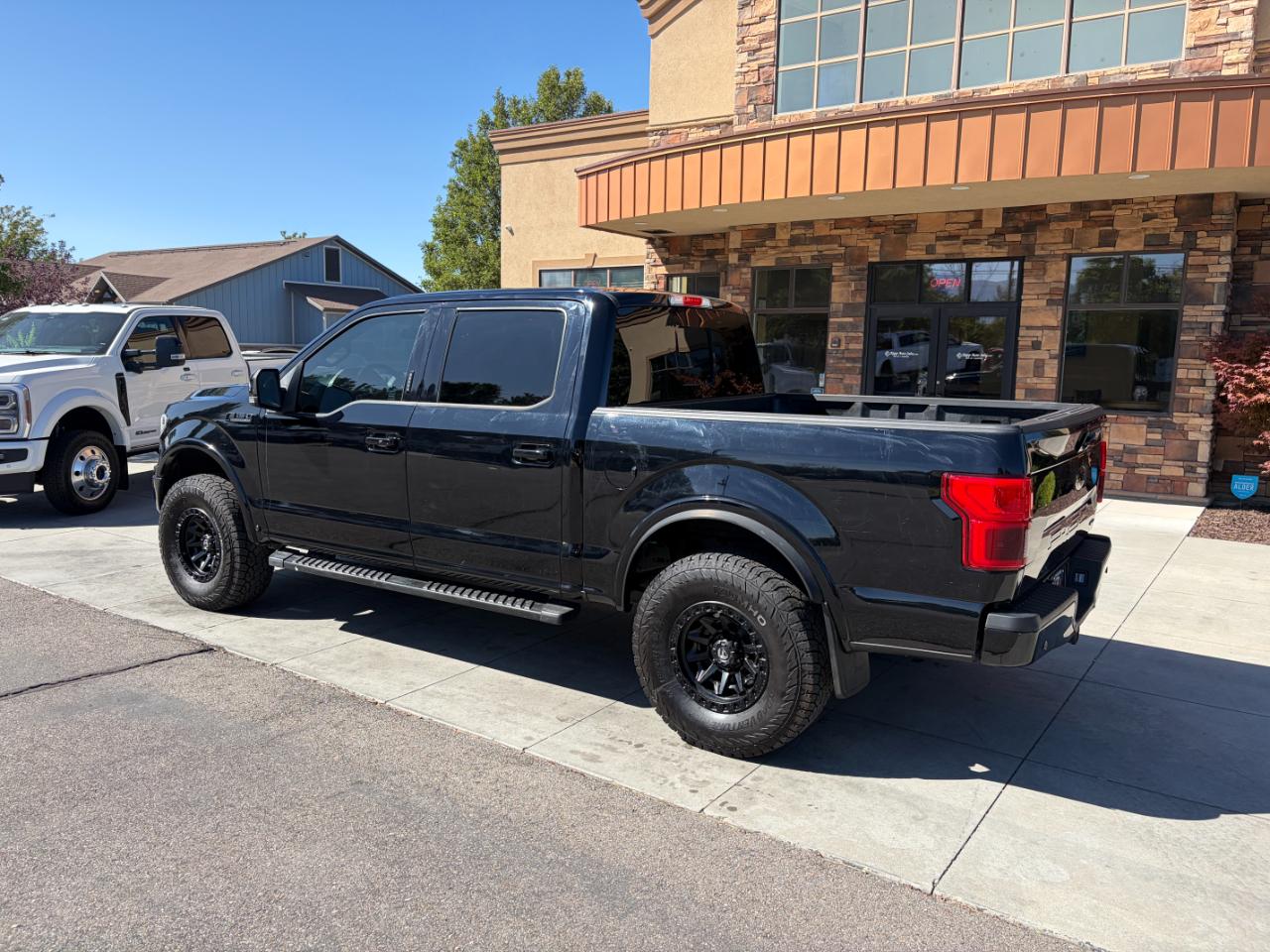 Ford F-150 Lariat 4WD SuperCrew 5.5' Box 2018