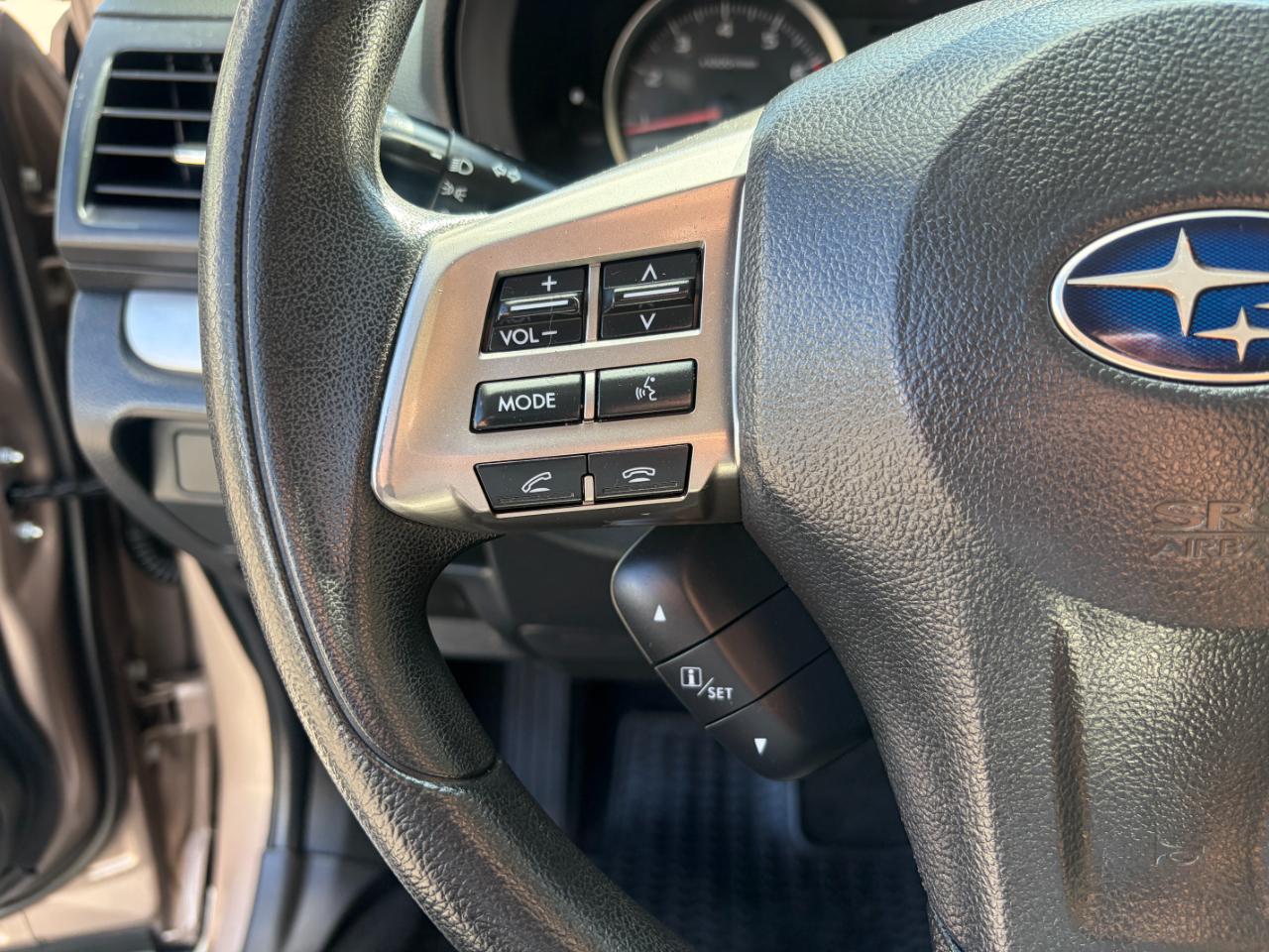 Subaru Forester 4dr CVT 2.5i Premium PZEV 2015