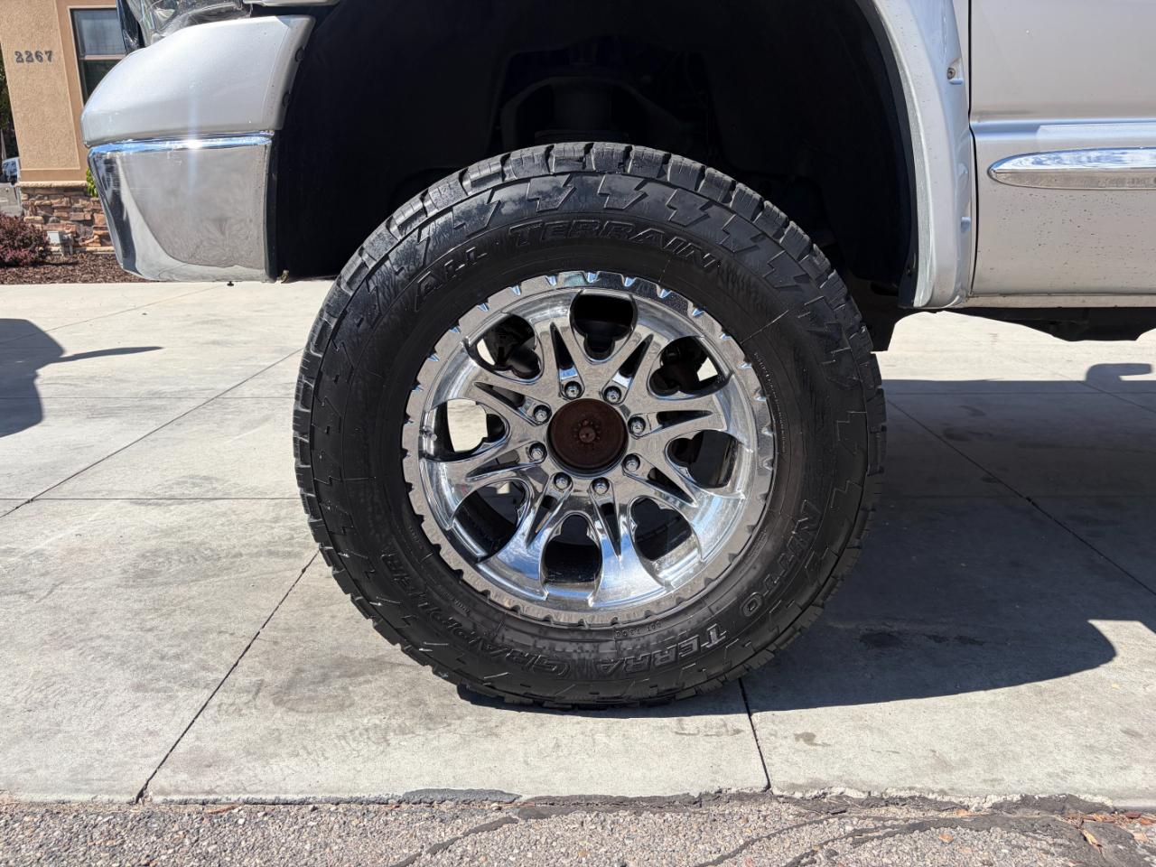 Dodge Ram 2500 4dr Quad Cab 160.5" WB 4WD SLT 2005