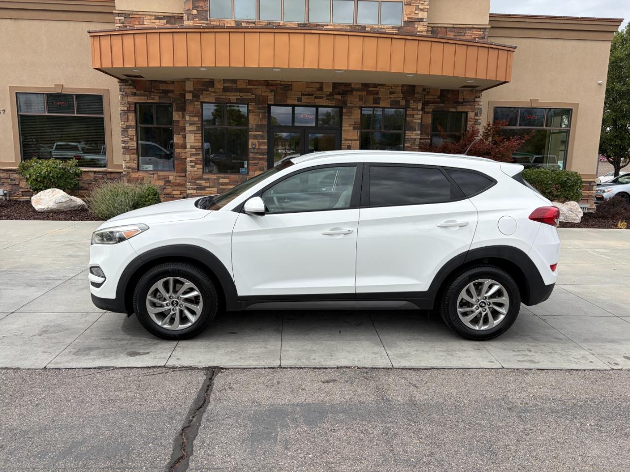 Hyundai Tucson FWD 4dr Eco w/Beige Int 2016