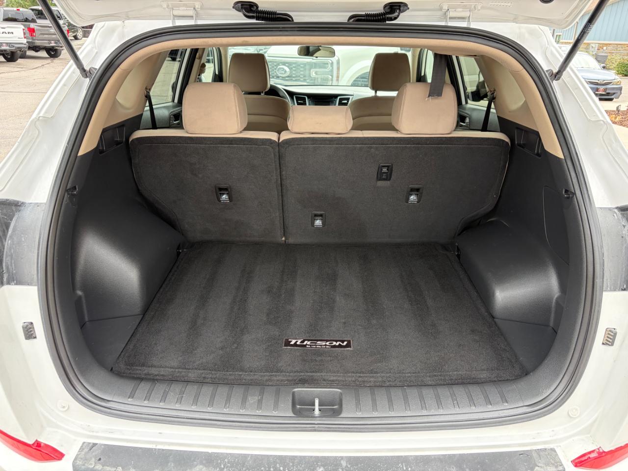 Hyundai Tucson FWD 4dr Eco w/Beige Int 2016