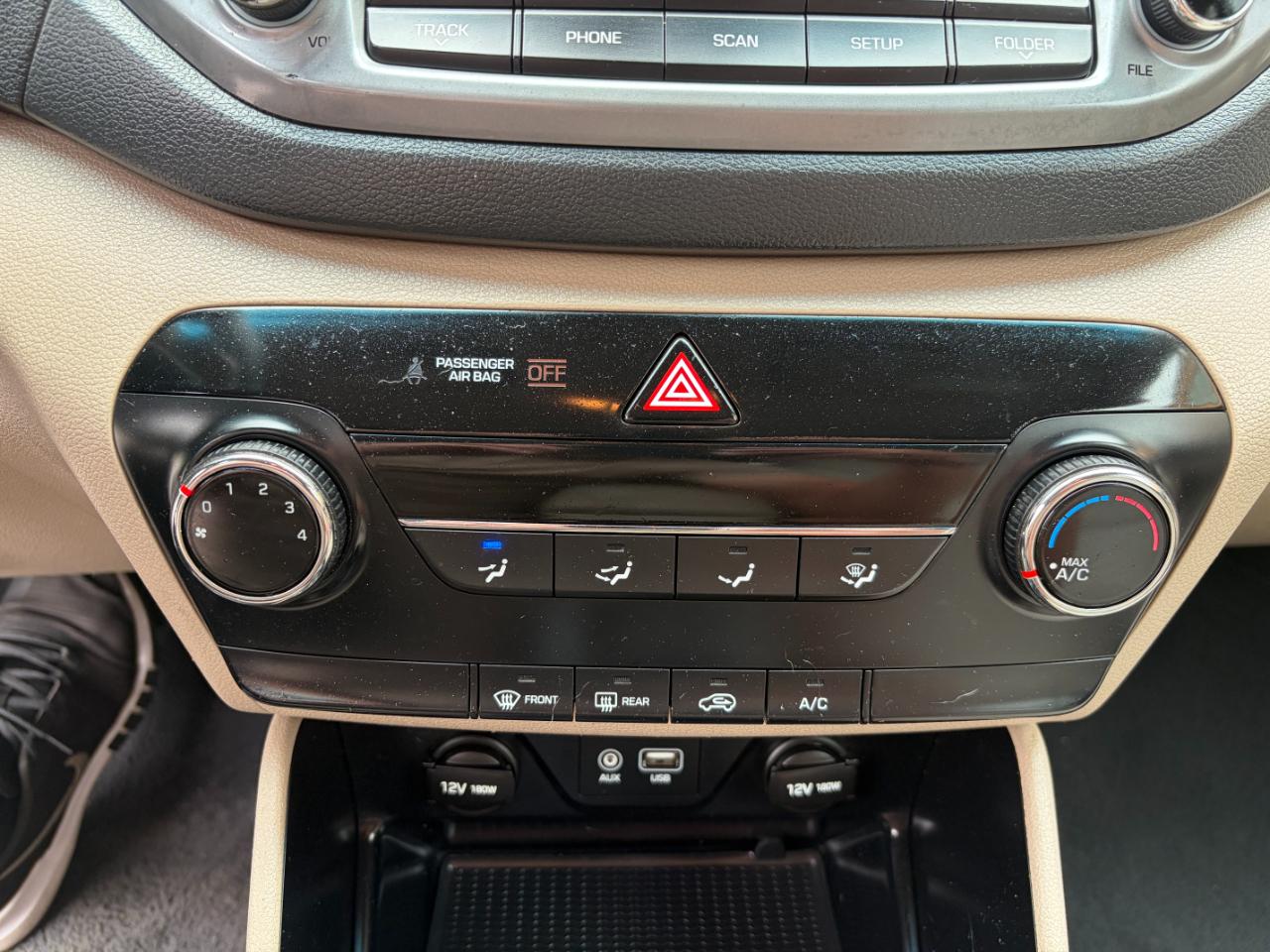 Hyundai Tucson FWD 4dr Eco w/Beige Int 2016