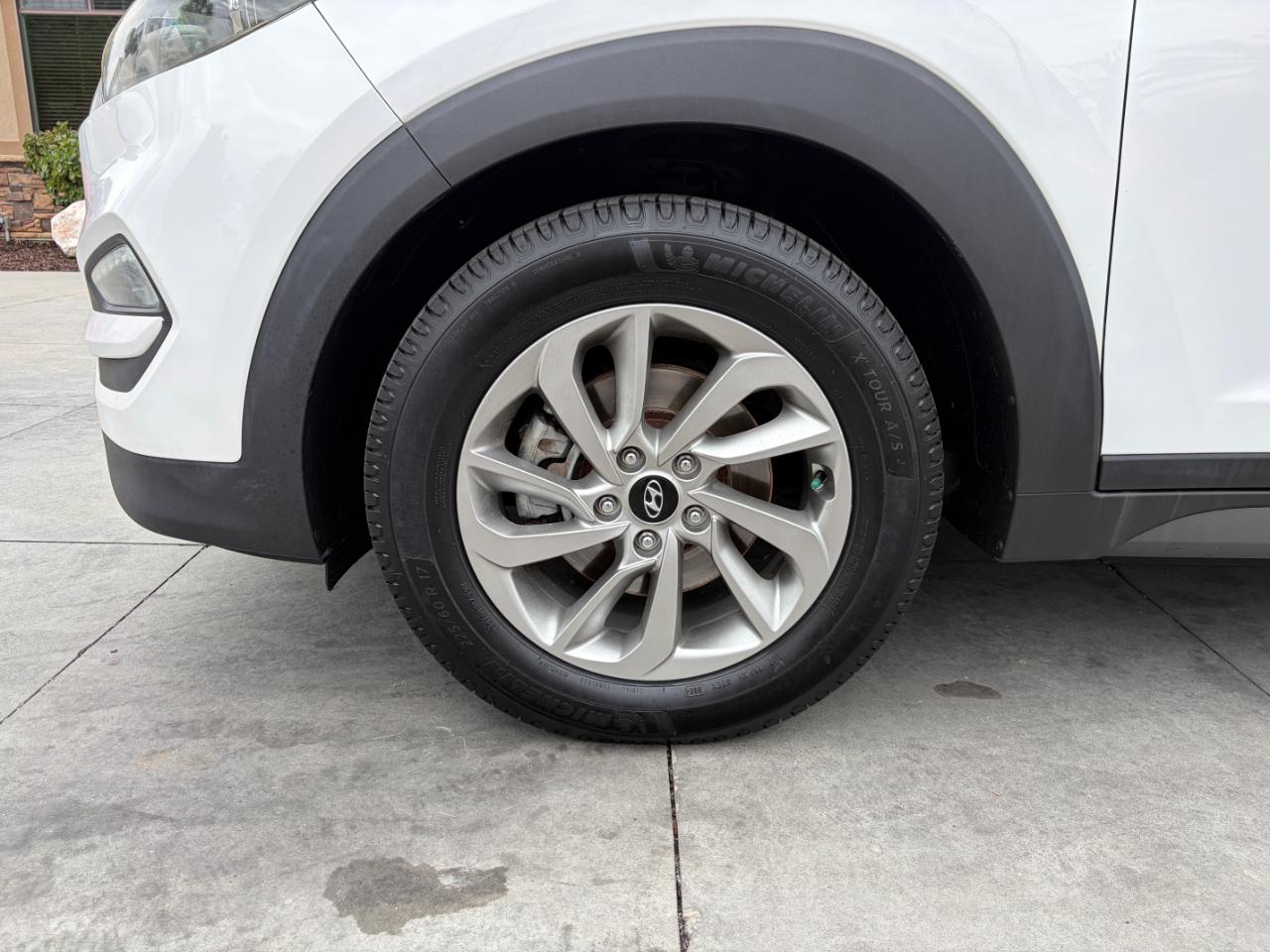 Hyundai Tucson FWD 4dr Eco w/Beige Int 2016