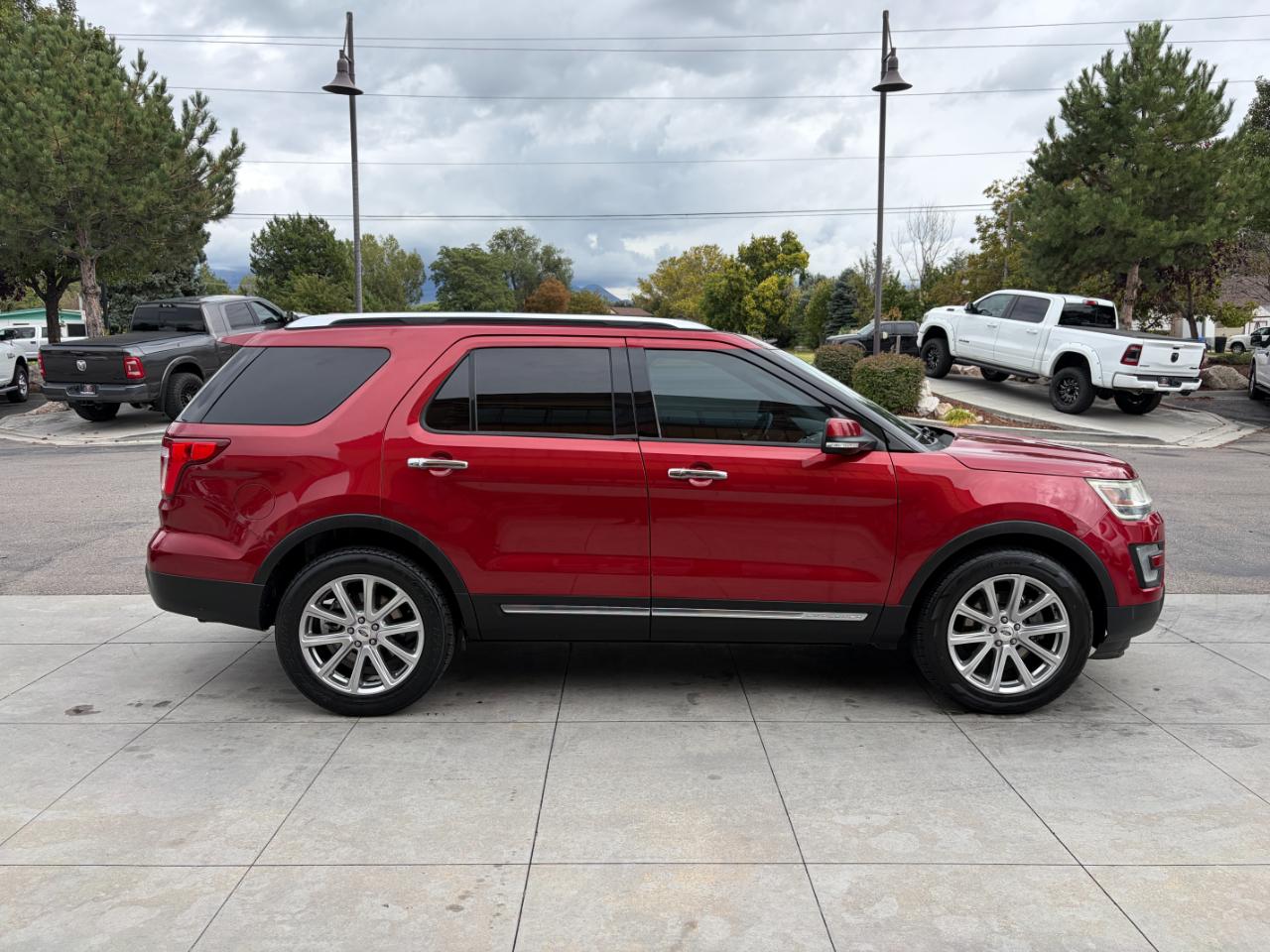 Ford Explorer Limited 4WD 2017