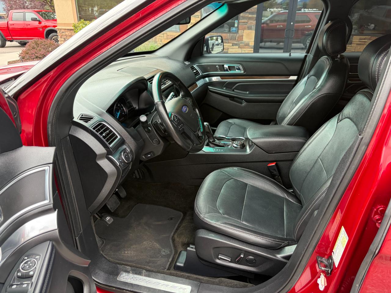 Ford Explorer Limited 4WD 2017