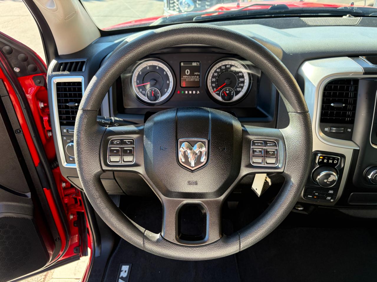 RAM 1500 Classic SLT 4x4 Crew Cab 6'4" Box 2019