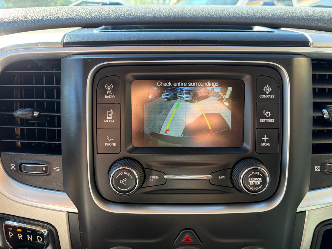 RAM 1500 Classic SLT 4x4 Crew Cab 6'4" Box 2019