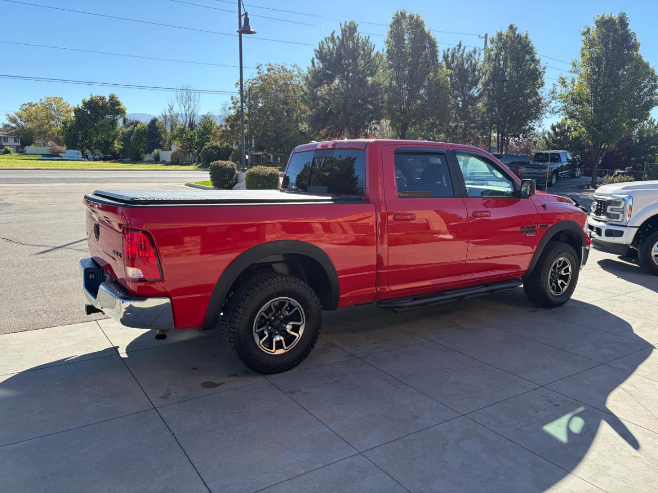 RAM 1500 Classic SLT 4x4 Crew Cab 6'4" Box 2019