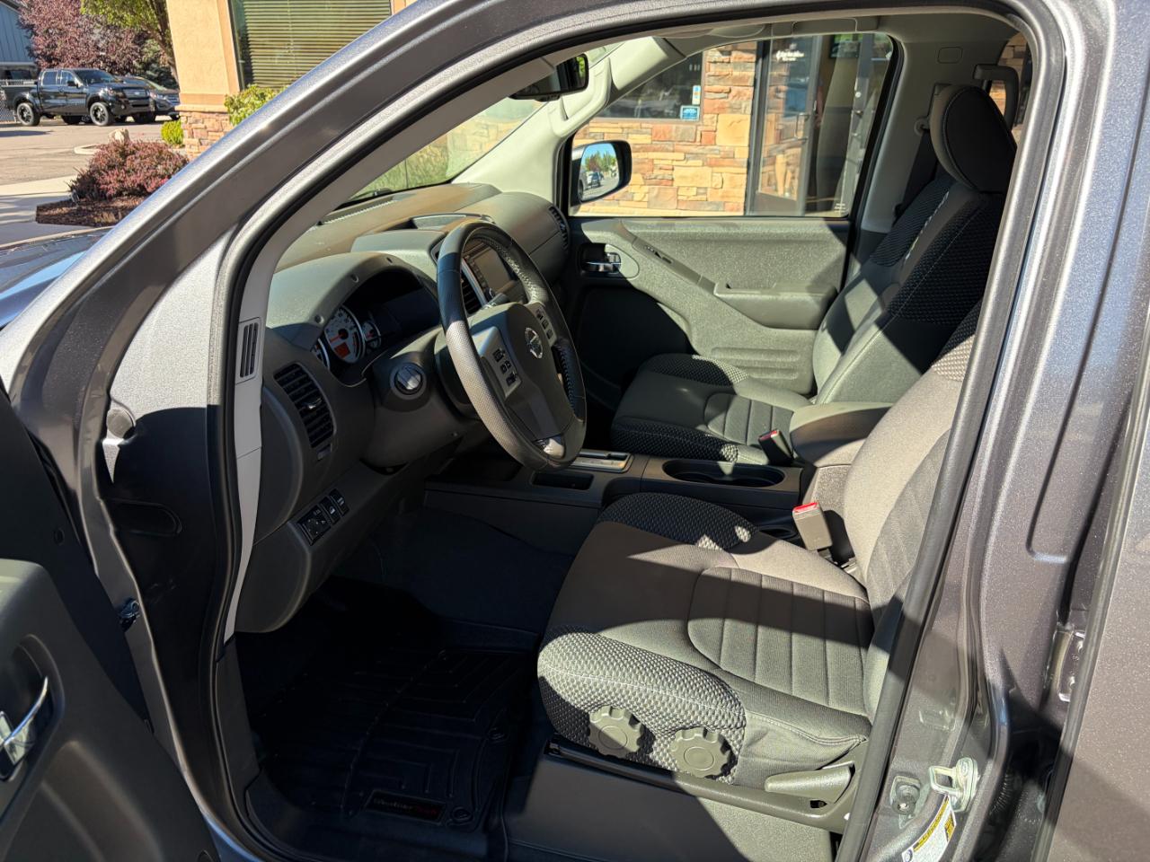 Nissan Frontier Crew Cab 4x4 PRO-4X Auto 2019