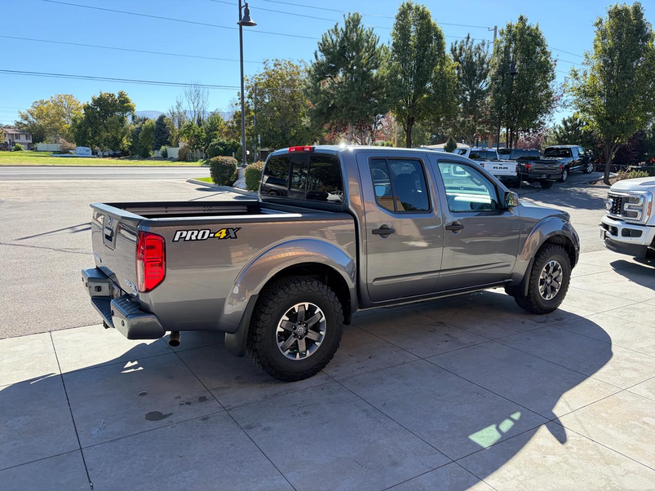 Nissan Frontier Crew Cab 4x4 PRO-4X Auto 2019
