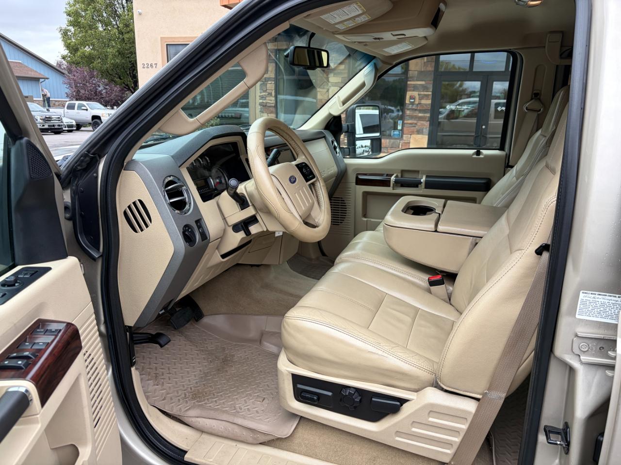 Ford Super Duty F-350 SRW 4WD Crew Cab 156" Lariat 2008