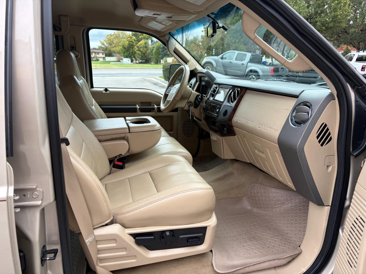 Ford Super Duty F-350 SRW 4WD Crew Cab 156" Lariat 2008