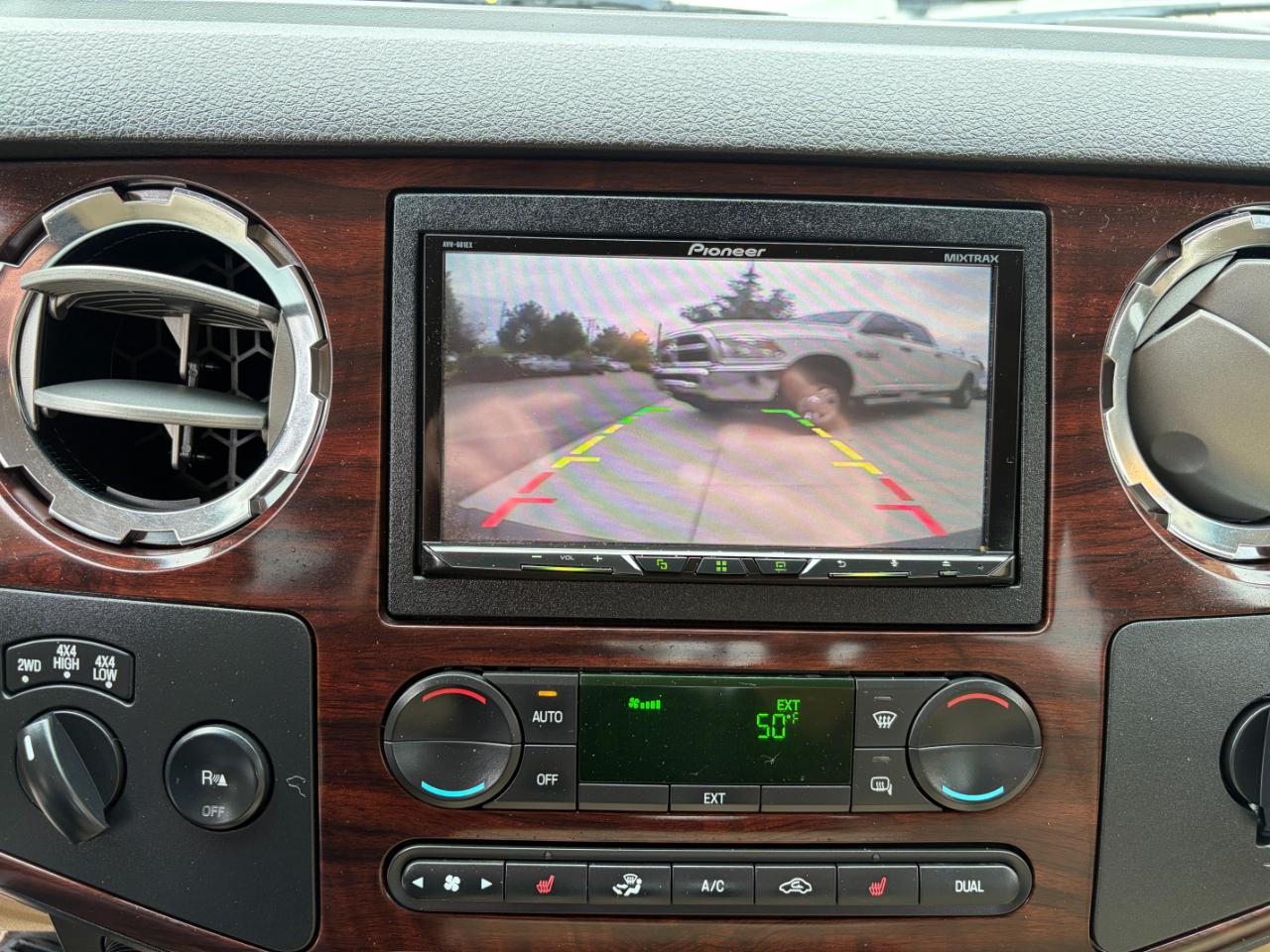 Ford Super Duty F-350 SRW 4WD Crew Cab 156" Lariat 2008