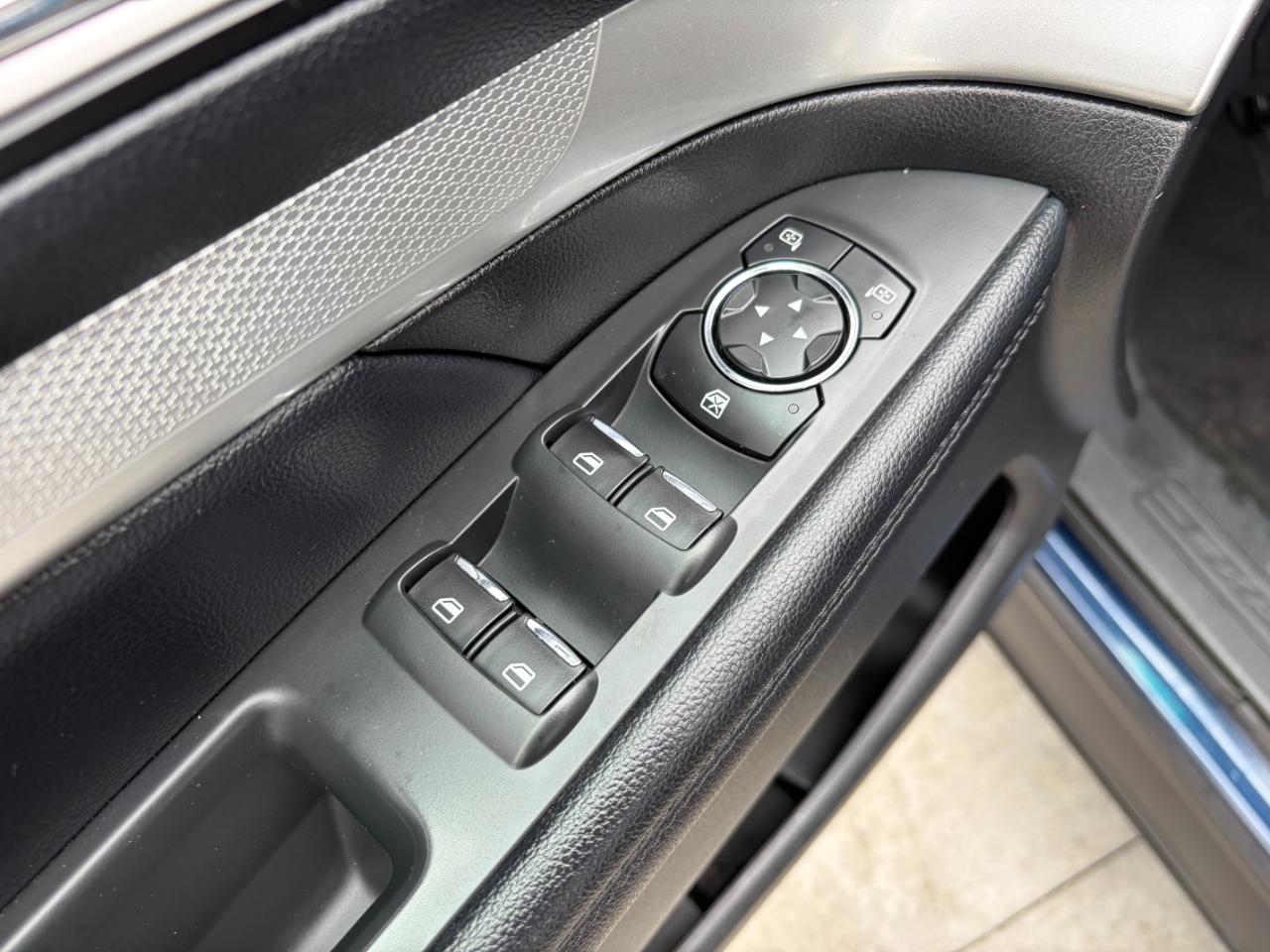 Ford Explorer 4WD 4dr XLT 2016