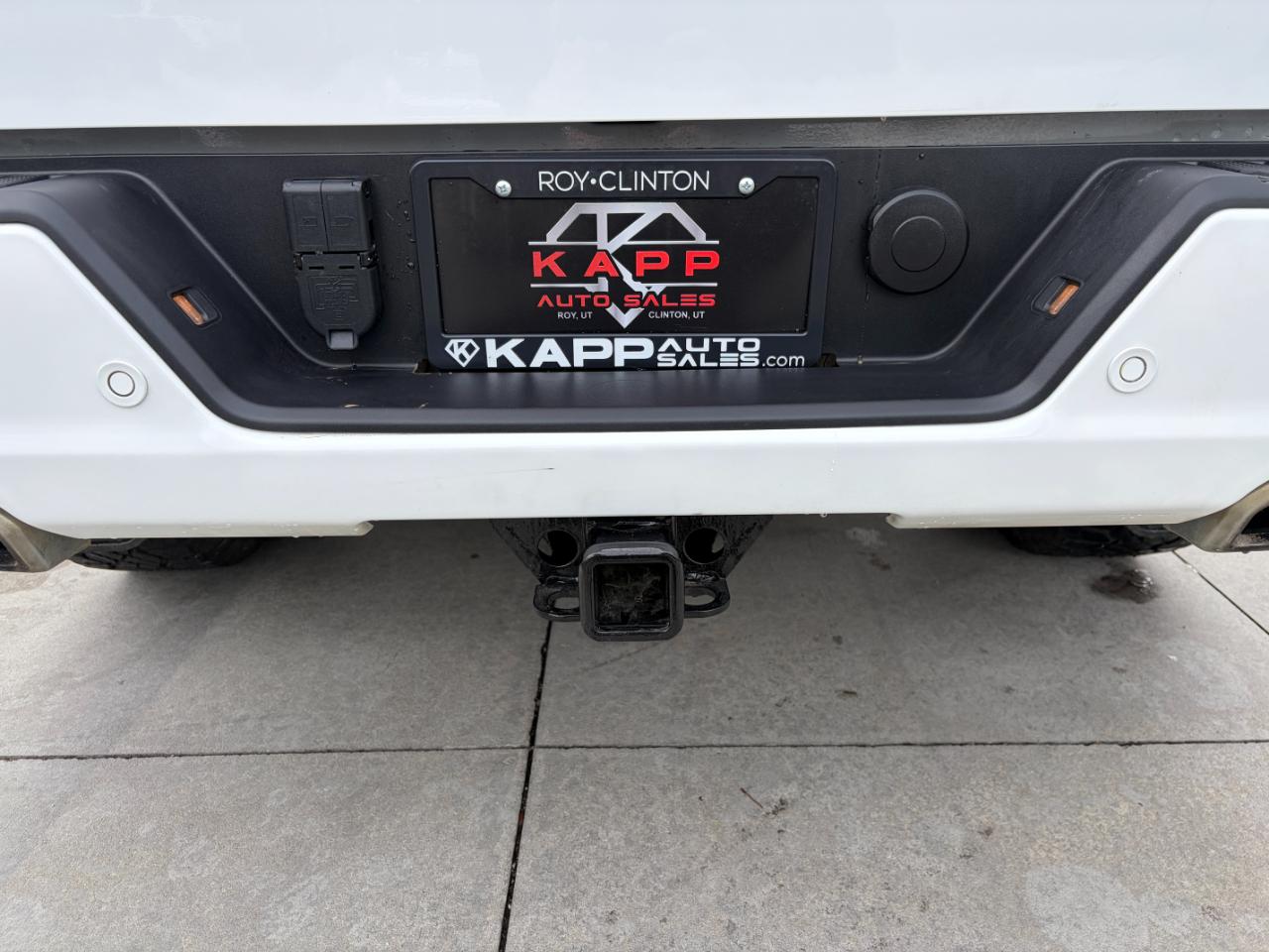 GMC Sierra 1500 4WD Crew Cab 147" AT4 2022