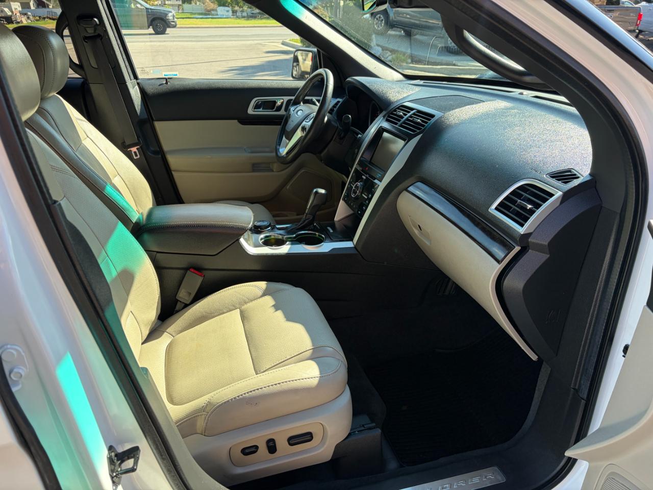 Ford Explorer 4WD 4dr Limited 2015