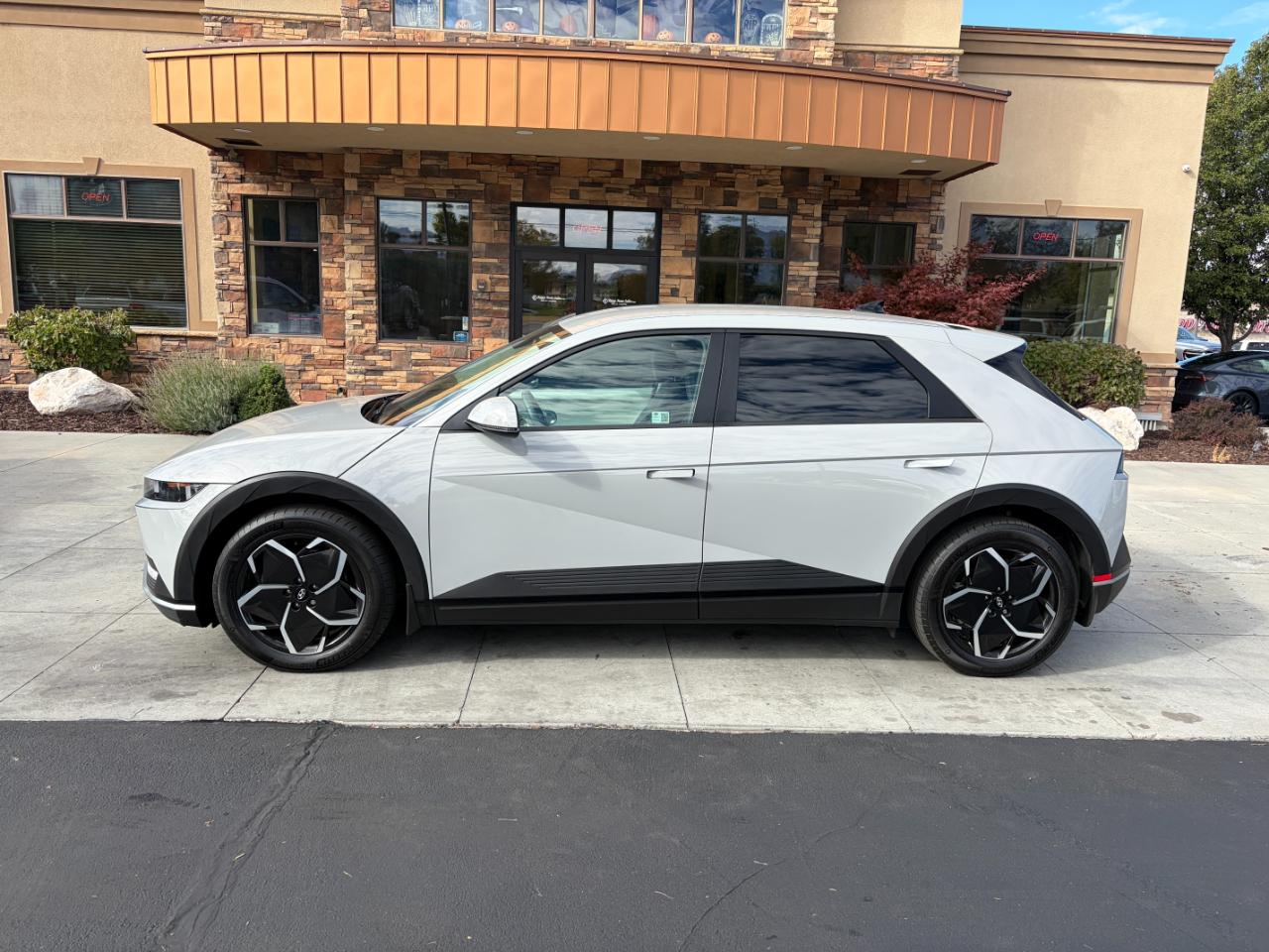 Hyundai Ioniq 5 SEL AWD 2024