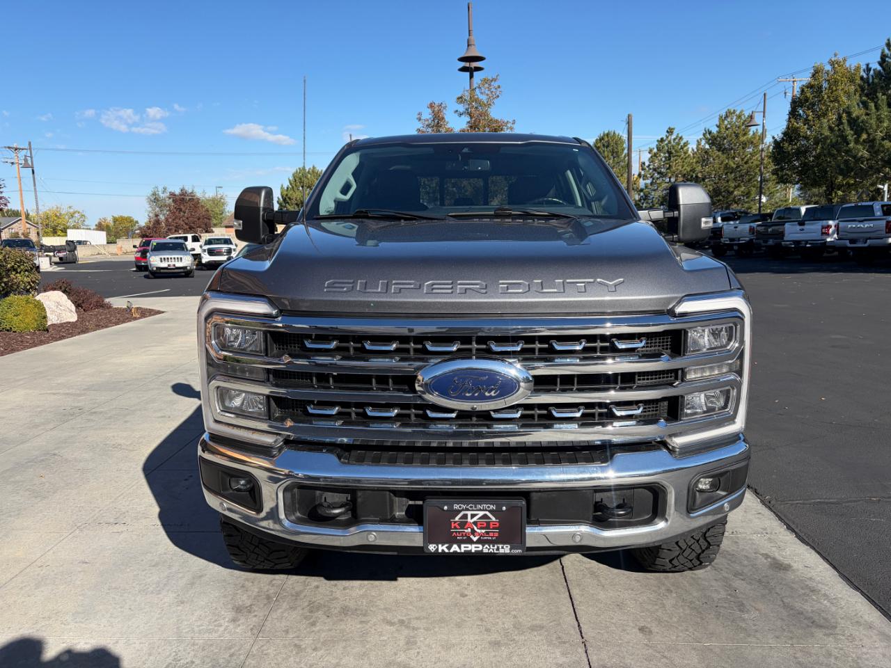 Ford Super Duty F-350 SRW Lariat 4WD Crew Cab 6.75' Box 2023