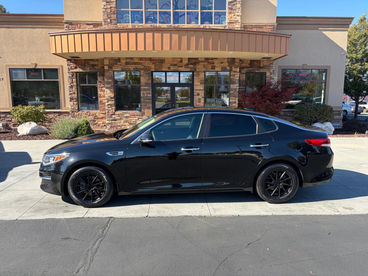 Kia Optima LX Auto 2017