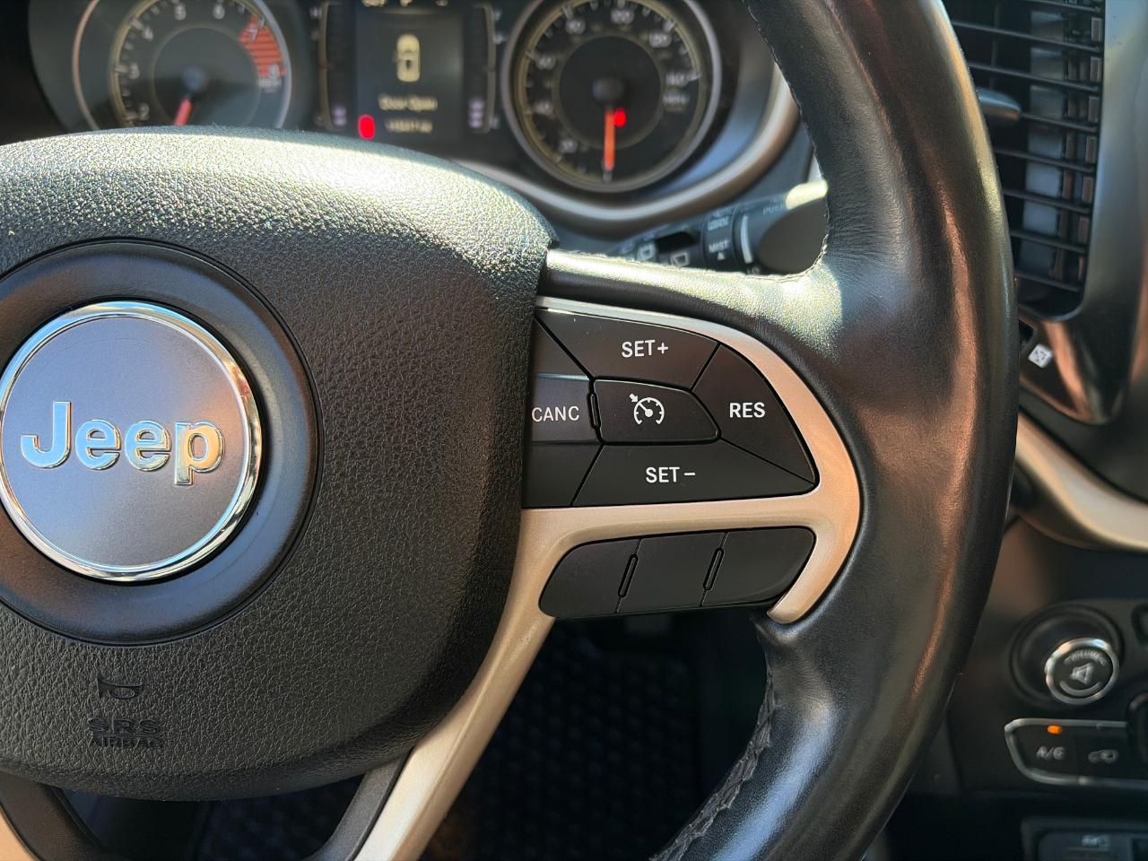 Jeep Cherokee 4WD 4dr Latitude 2016