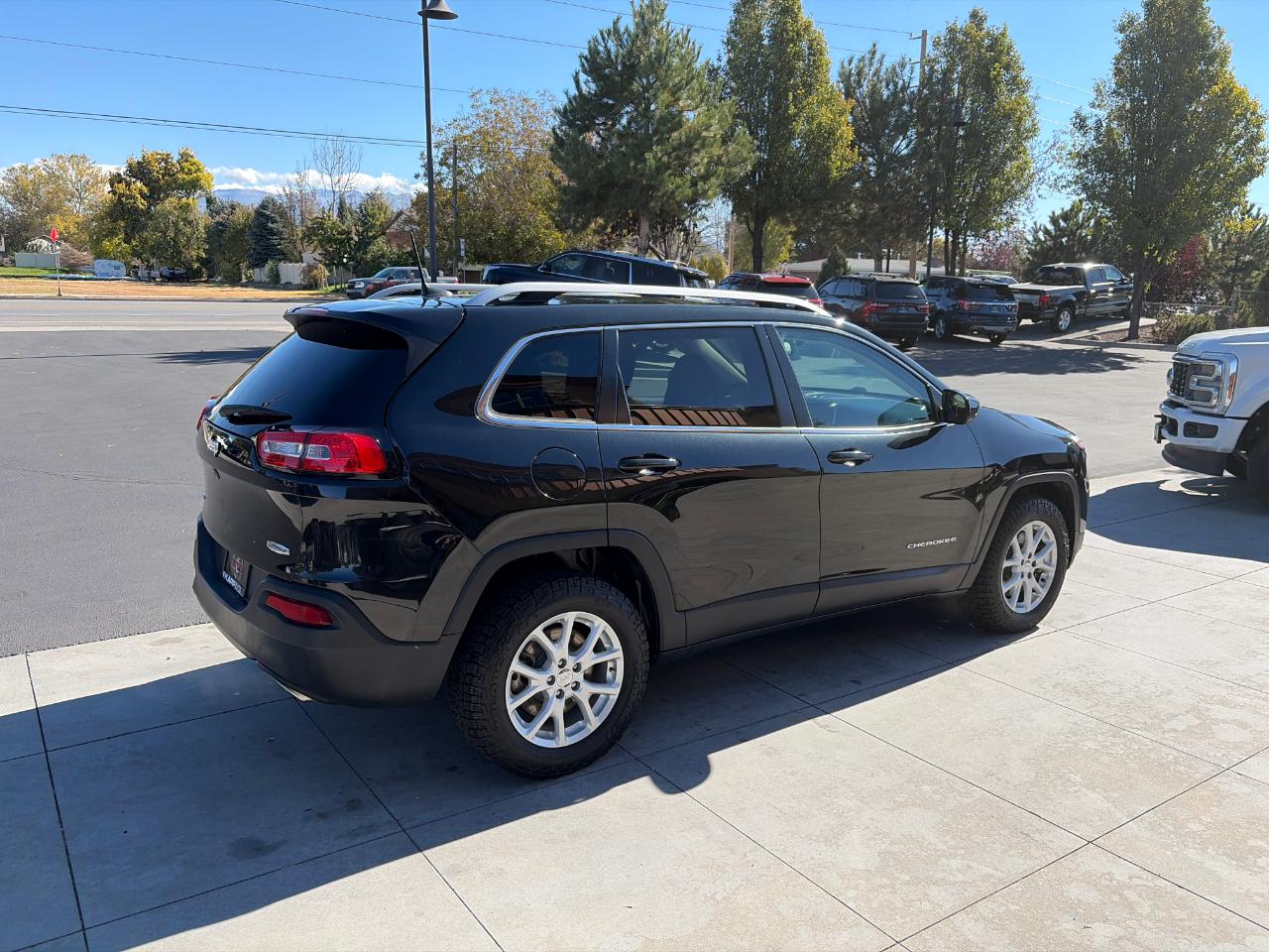Jeep Cherokee 4WD 4dr Latitude 2016