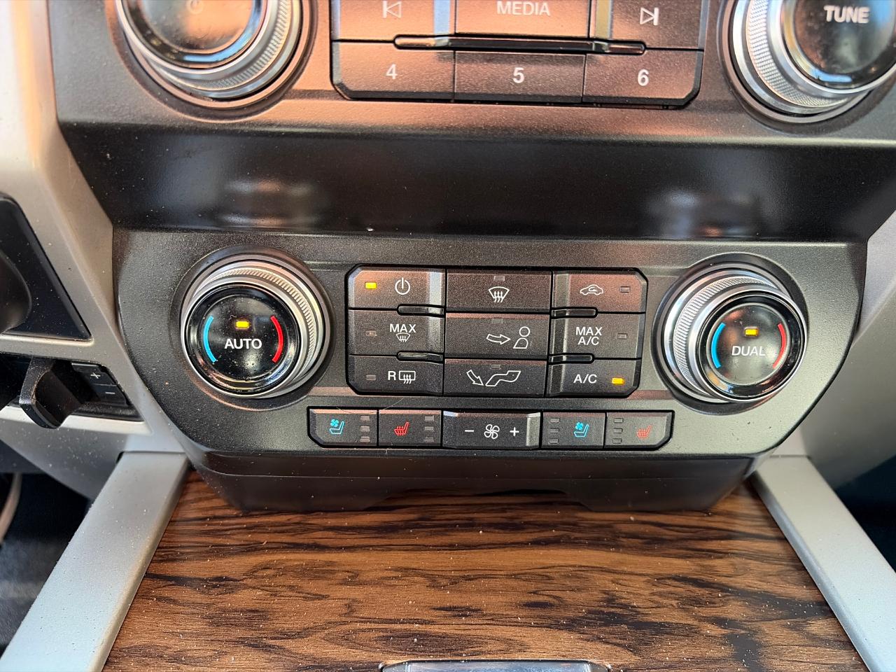 Ford F-150 Lariat 4WD SuperCrew 6.5' Box 2019