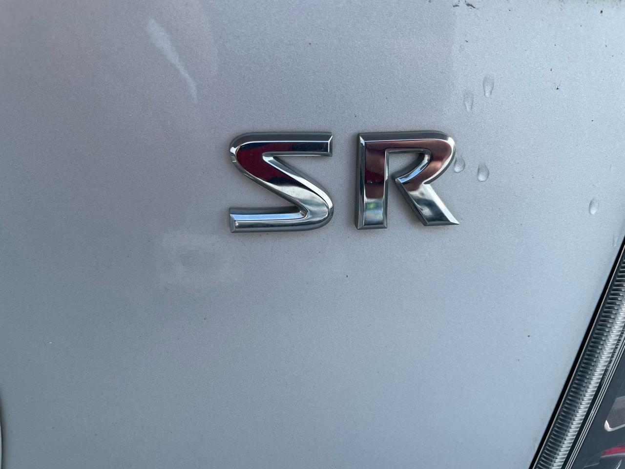 Nissan Sentra 4dr Sdn I4 CVT 2.0 SR 2010
