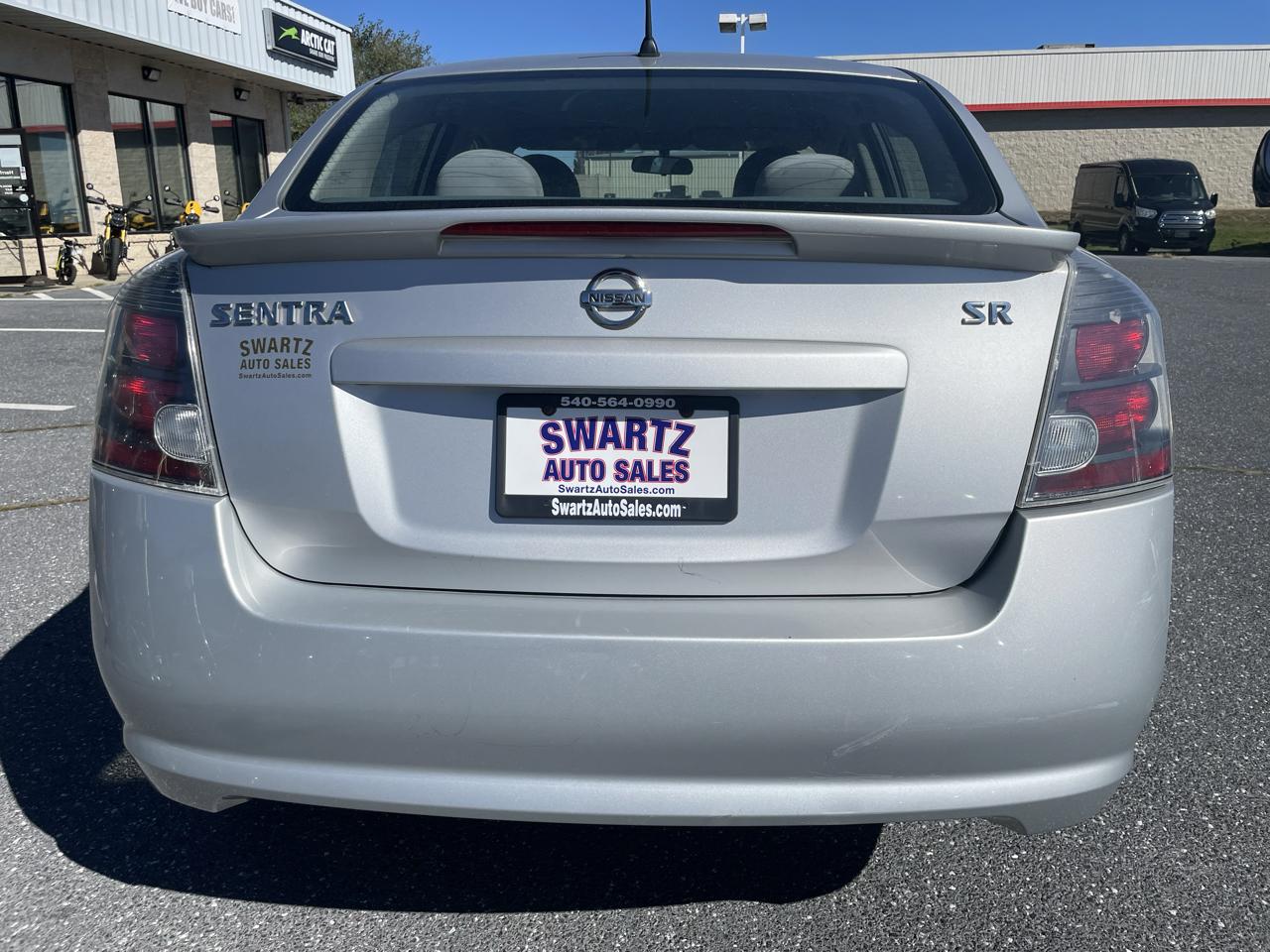 Nissan Sentra 4dr Sdn I4 CVT 2.0 SR 2010