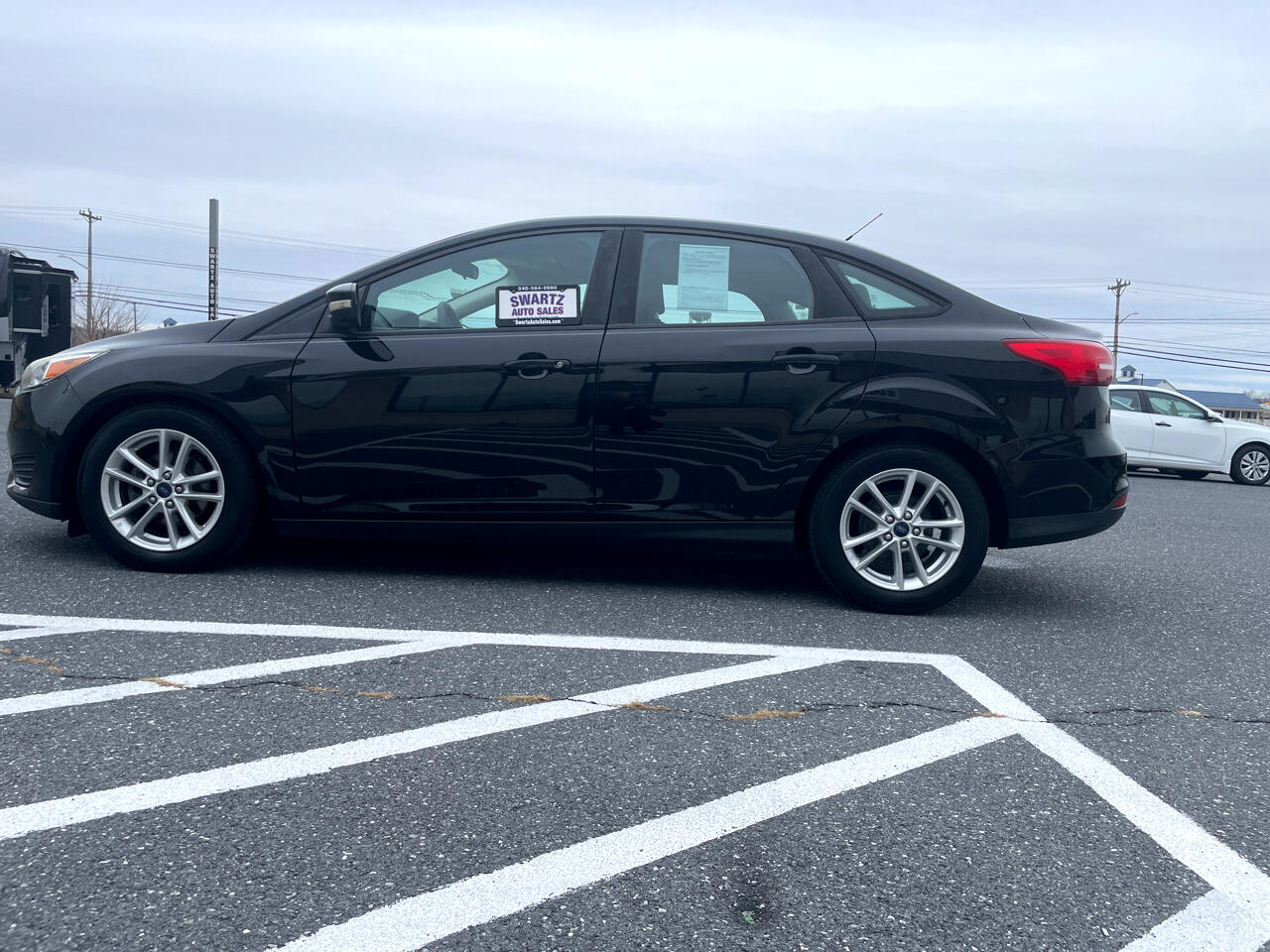 Ford Focus 4dr Sdn SE 2016