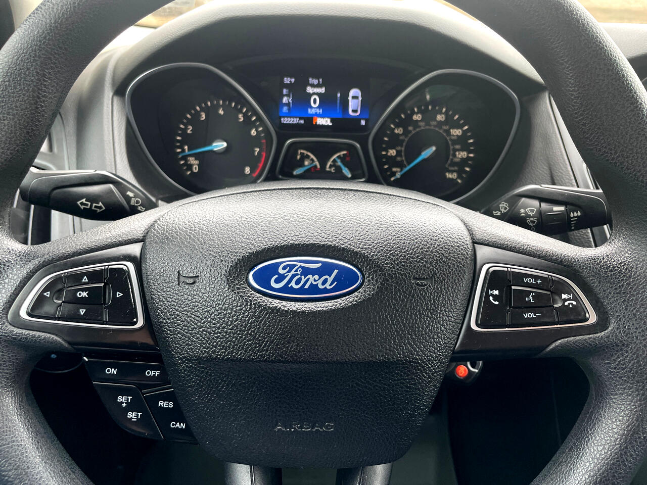 Ford Focus 4dr Sdn SE 2016