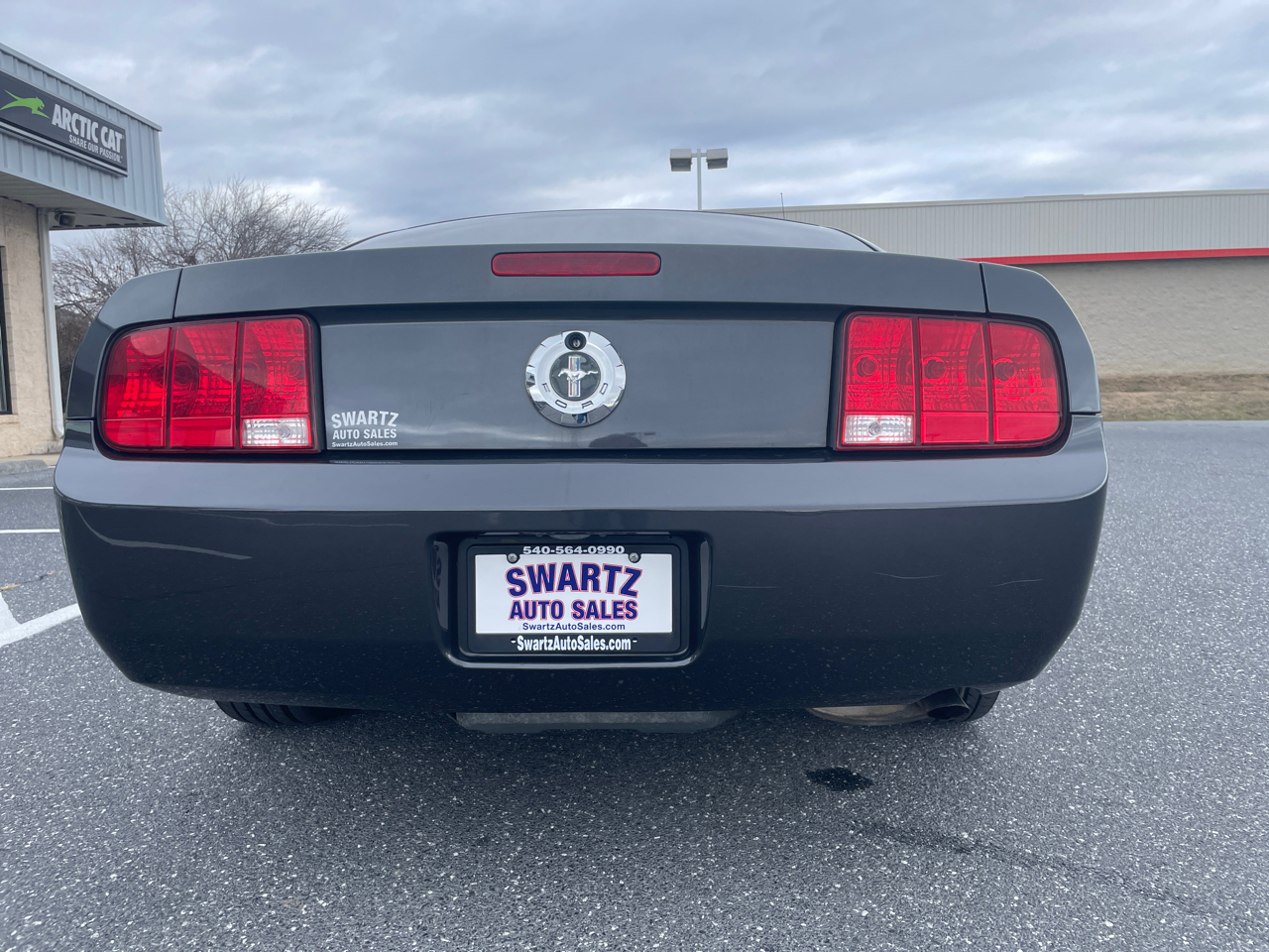 Ford Mustang 2dr Cpe Deluxe 2008