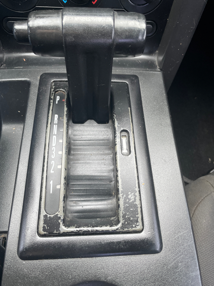 Ford Mustang 2dr Cpe Deluxe 2008