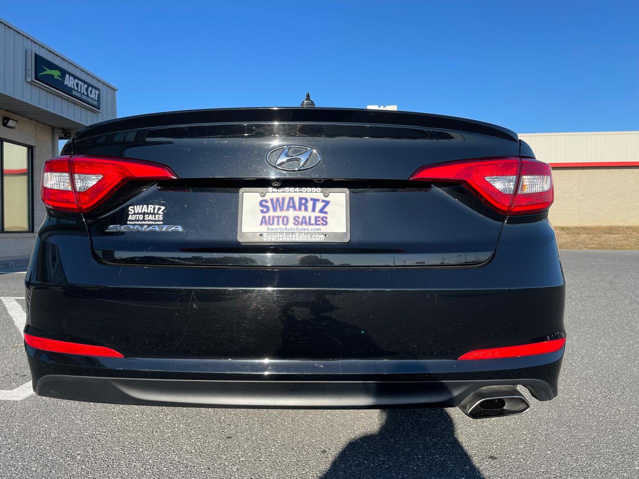 Hyundai Sonata SE 2.4L 2017