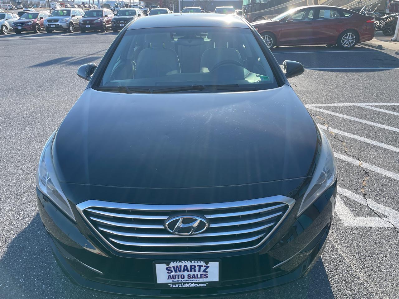 Hyundai Sonata SE 2.4L 2017