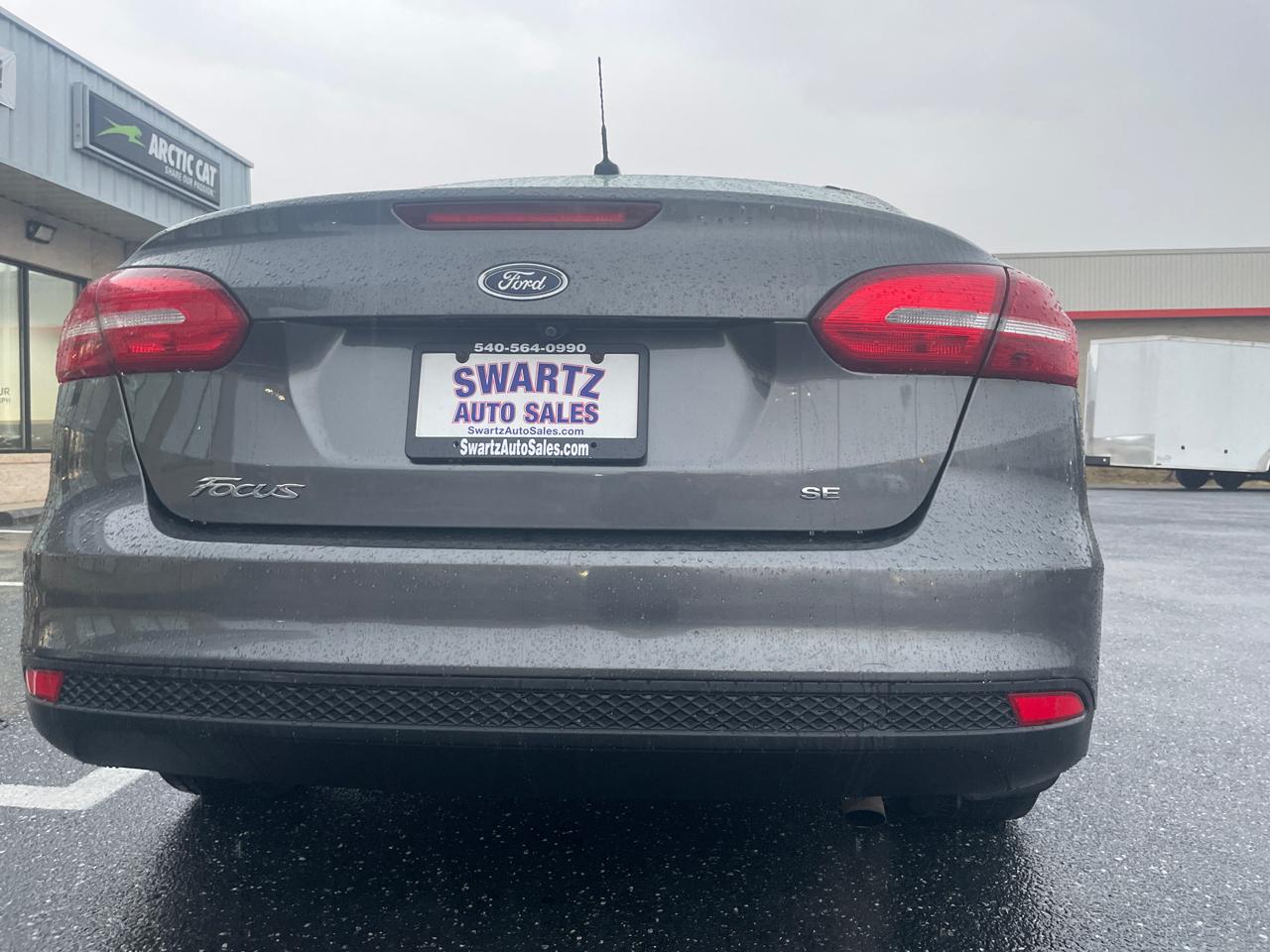 Ford Focus SE Sedan 2018