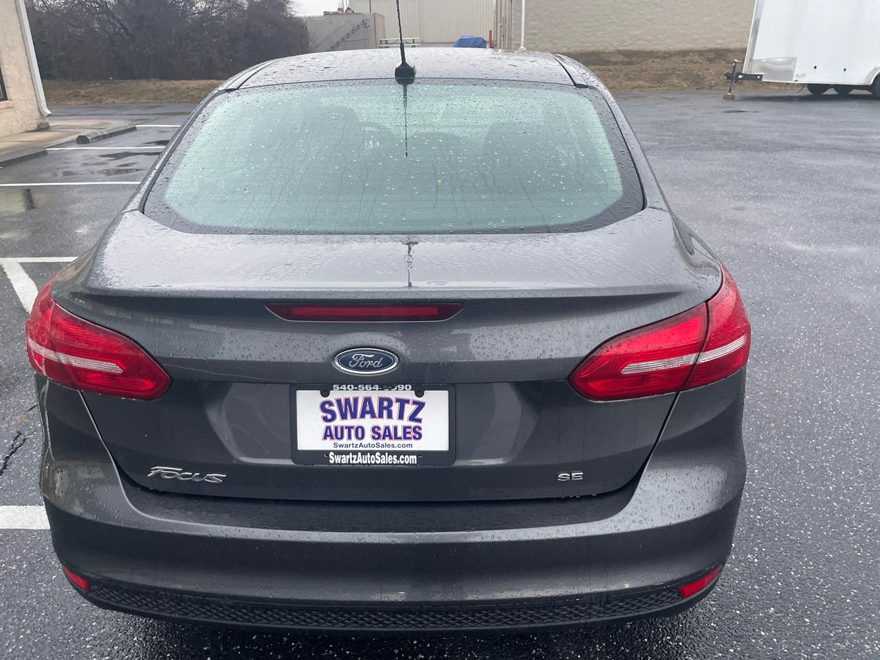 Ford Focus SE Sedan 2018