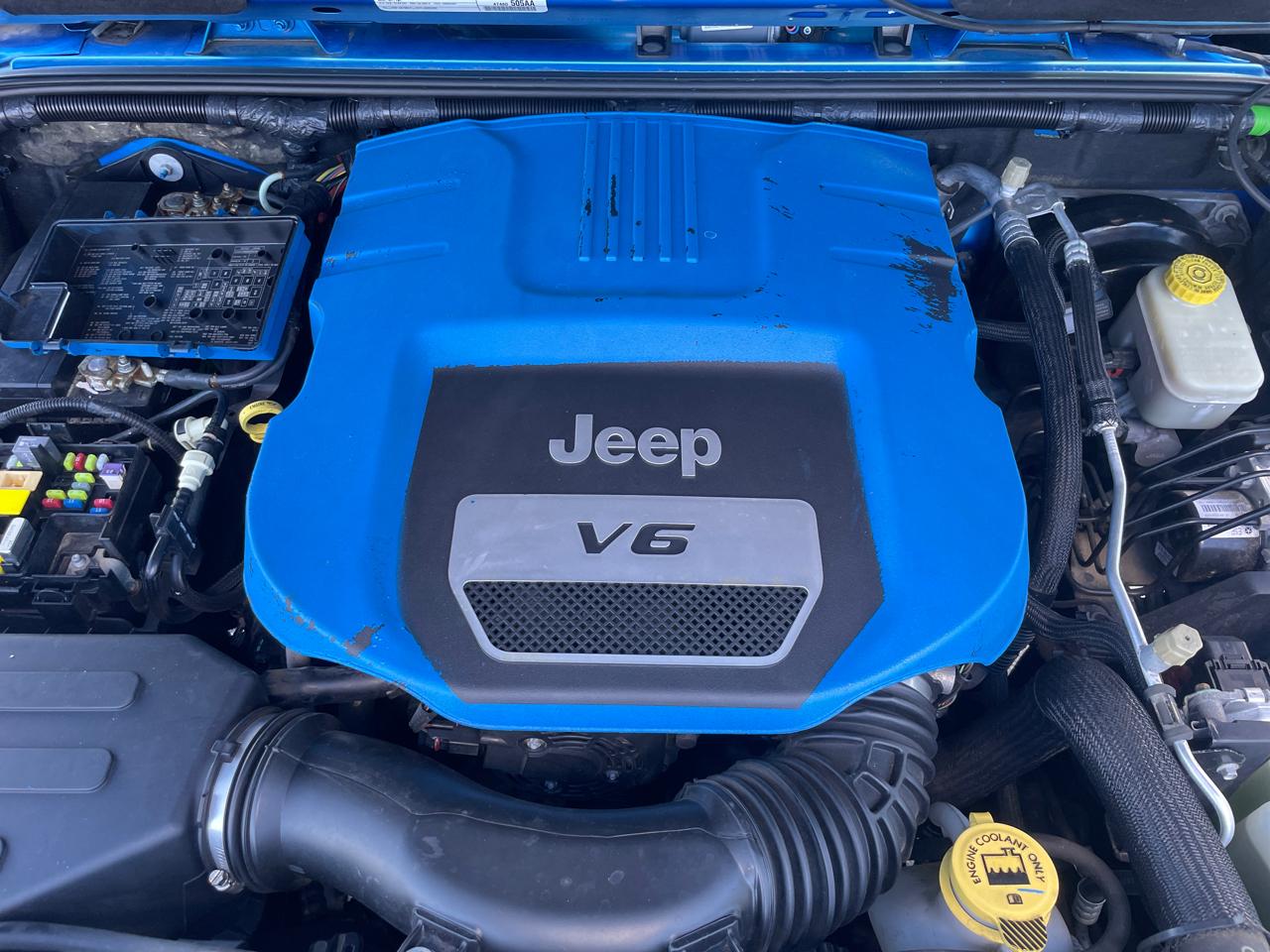 Jeep Wrangler Unlimited 4WD 4dr Sahara 2016