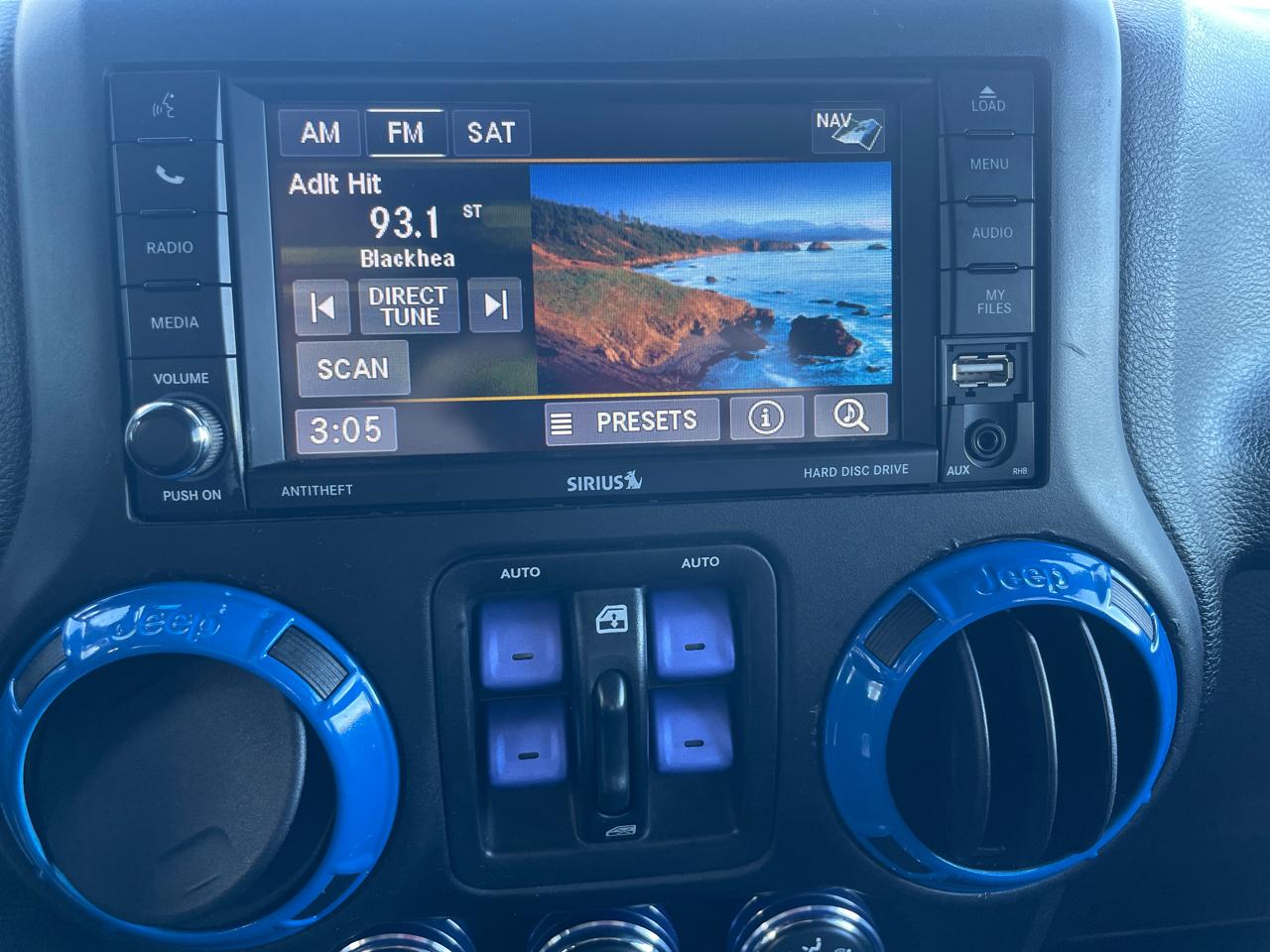 Jeep Wrangler Unlimited 4WD 4dr Sahara 2016