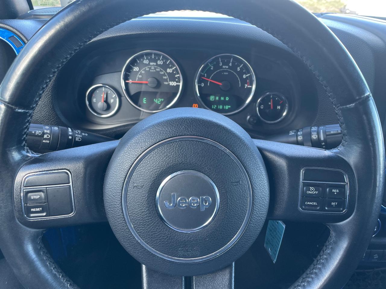 Jeep Wrangler Unlimited 4WD 4dr Sahara 2016