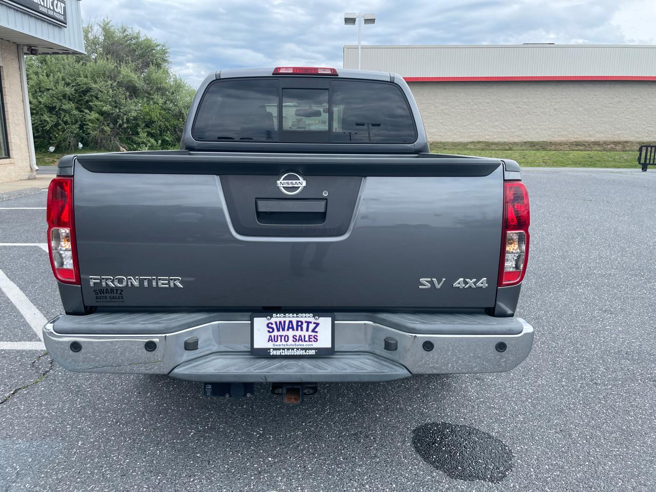 Nissan Frontier Crew Cab 4x4 SV V6 Auto 2018