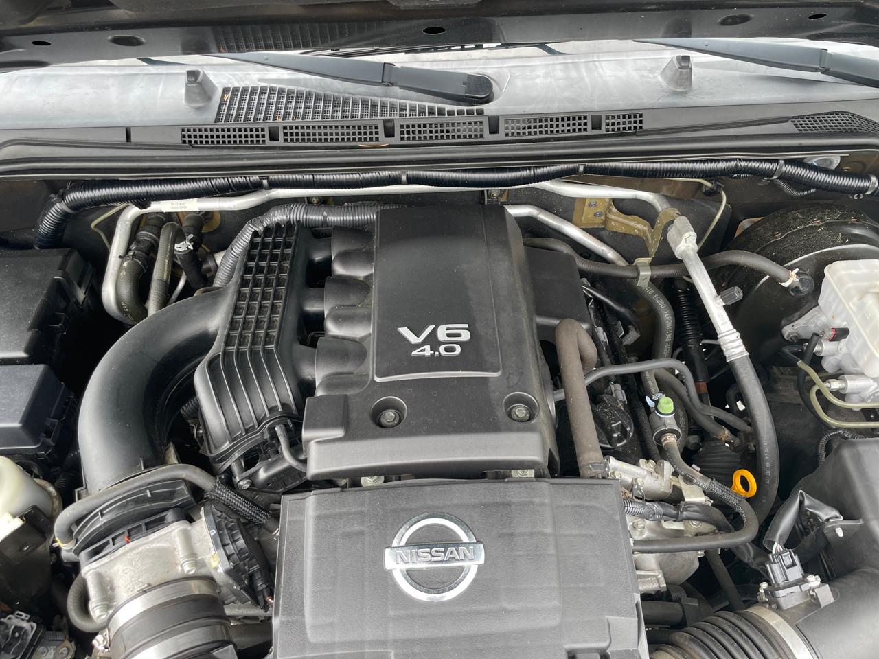 Nissan Frontier Crew Cab 4x4 SV V6 Auto 2018