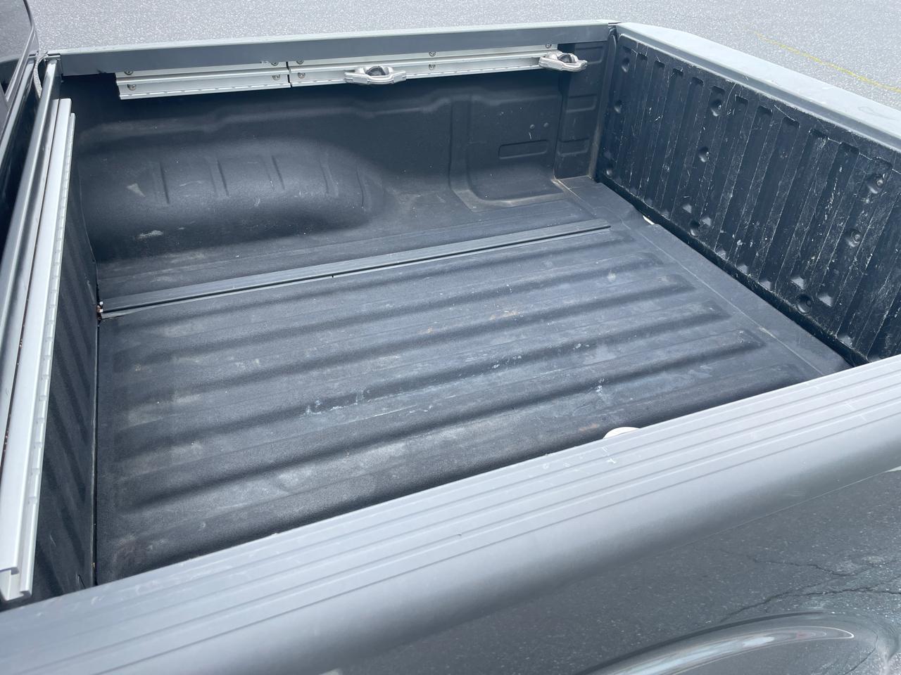 Nissan Frontier Crew Cab 4x4 SV V6 Auto 2018